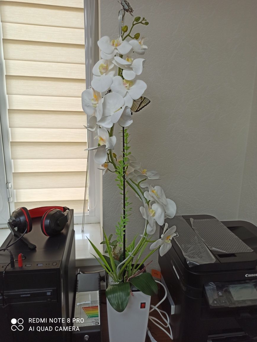 Светильник Орхидея с пультом переключения цвета