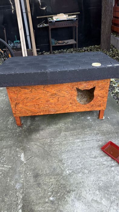 De vanzare casute pisici