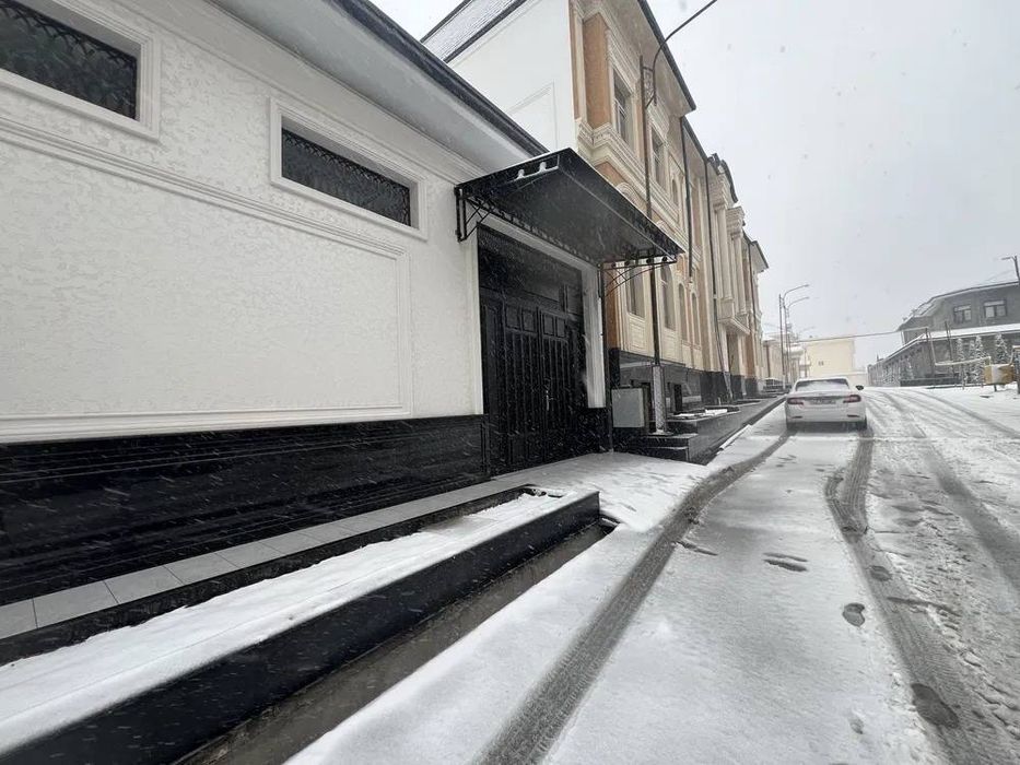 СРОЧНО продается дом на Юнусабаде, Новый ни кто не жил  ( с1372 )