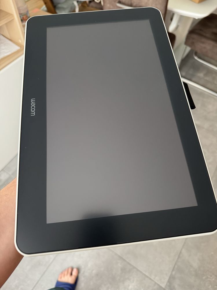 Wacom One 13 графичен таблет – като нов, използван веднъж
