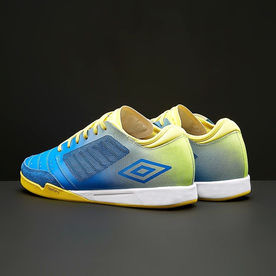 Маратонки Umbro 44