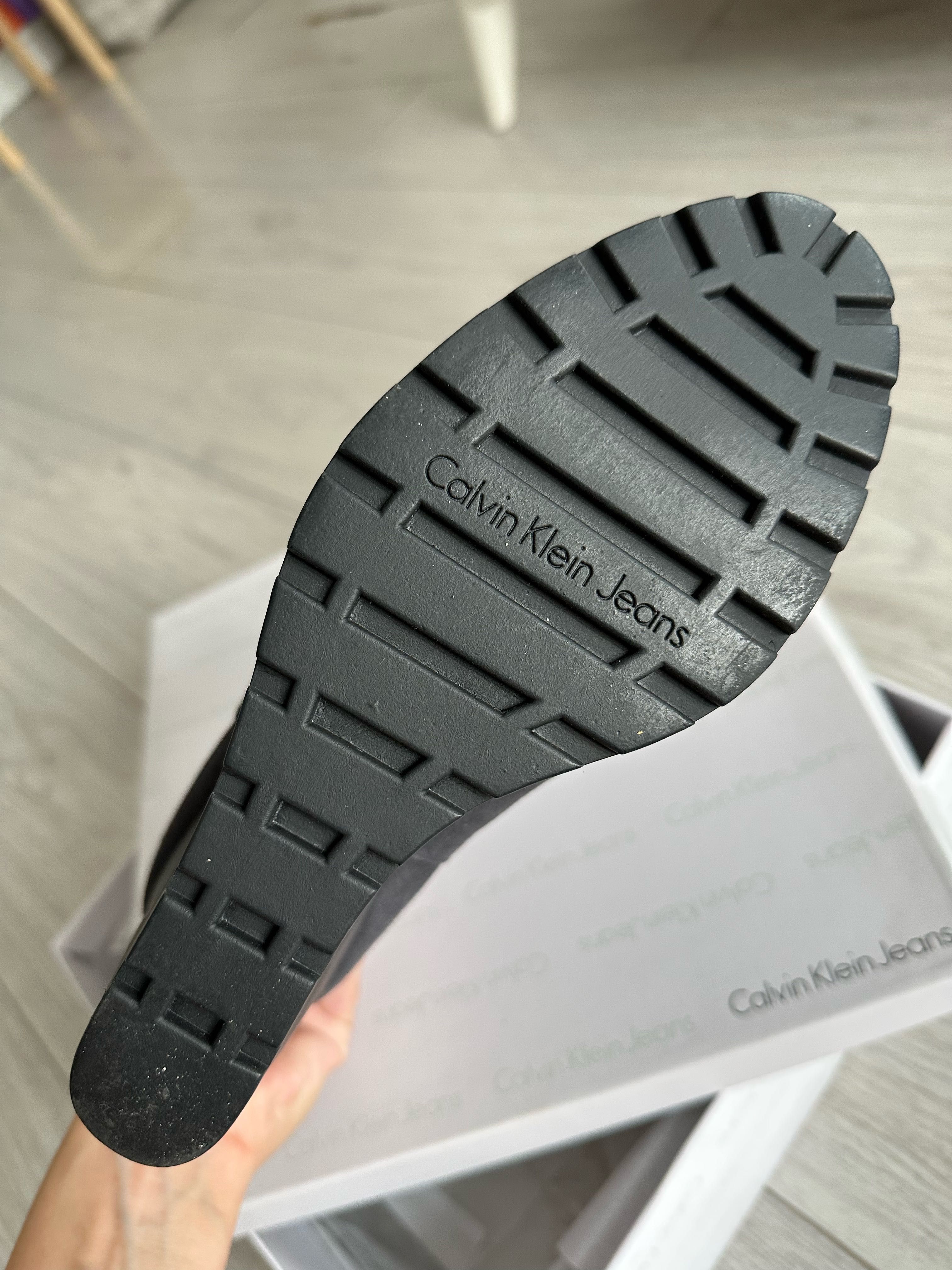 Боти Calvin Klein Sydney Suede