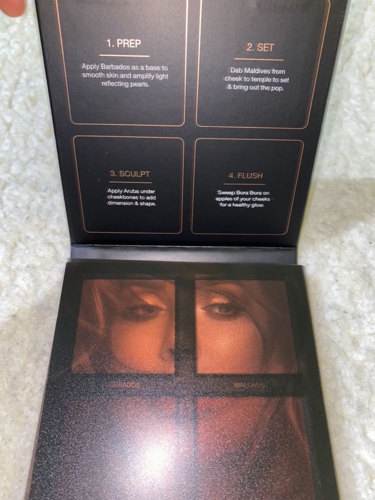 Paletă iluminatoare 3D Highlighter Huda Beauty 100% autentică