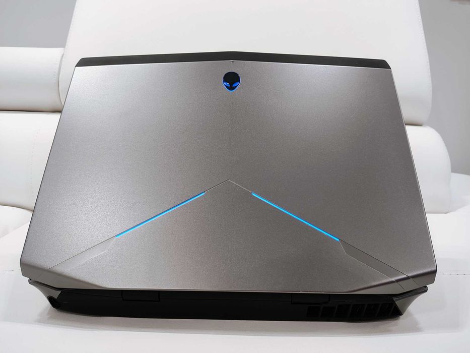 Laptop gaming ALIENWARE ,intel core i7-  ,video nvidia , ram 16 gb