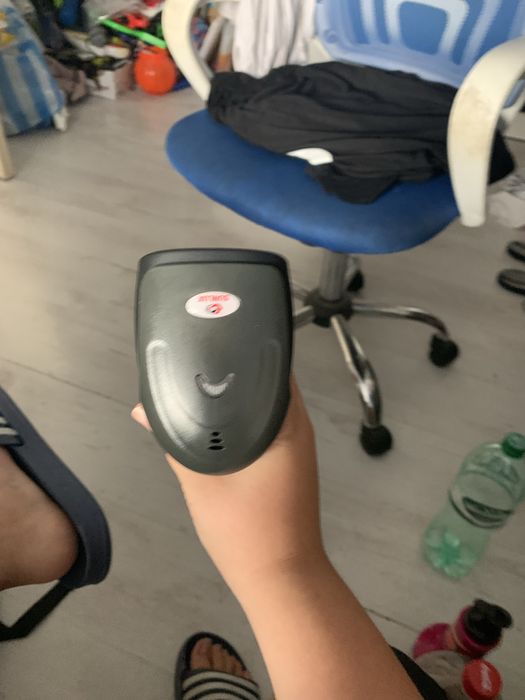 Продавам бежичен четец