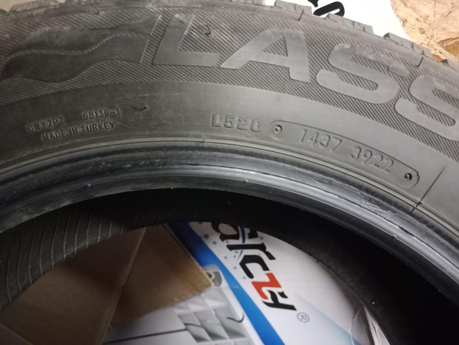 Продам шины в хорошем состоянии без камерка пара.