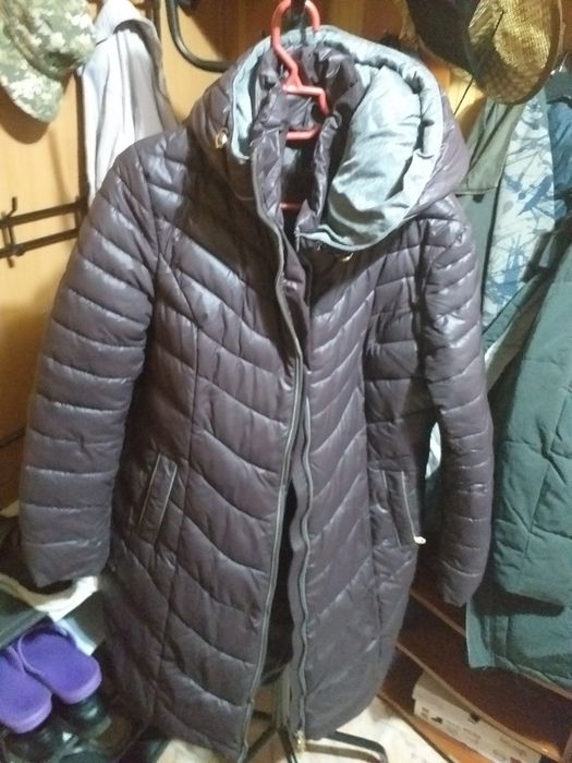 Зимние пуховики, б/у в отличном состоянии