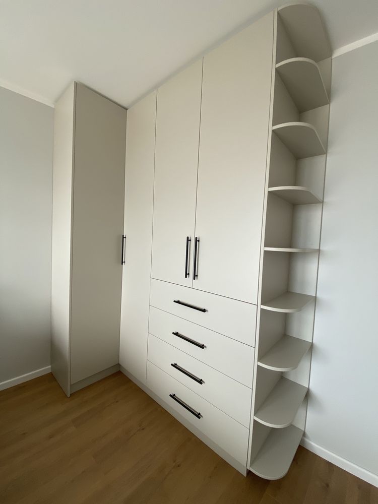 Mobilier la comanda !