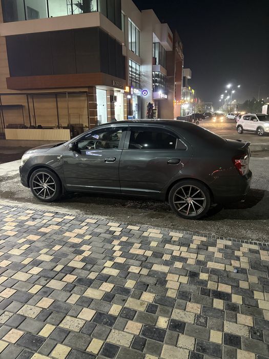 Универсальные Диски с баллонами Vossen