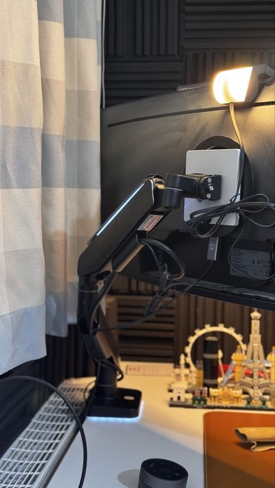 Samsung Odyssey G9 49 + Benq Halo + Mount IT RGB Arm + Cablu DP usb C