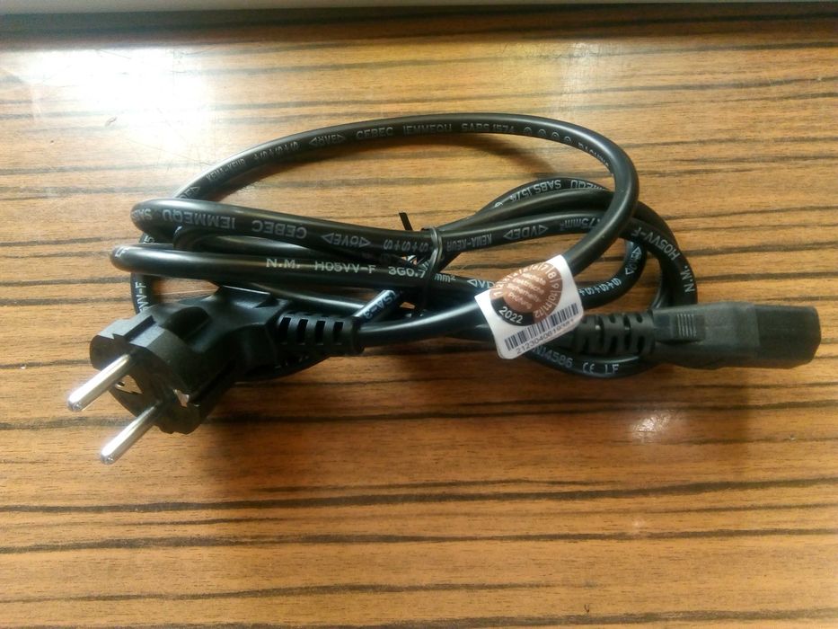 Calculator Lenovo ThinkCentre M800, Intel Pentium Dual Core 3.5 GHz.