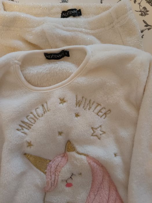 Pijamale pufoase, călduroase fetiță  5-6 ani