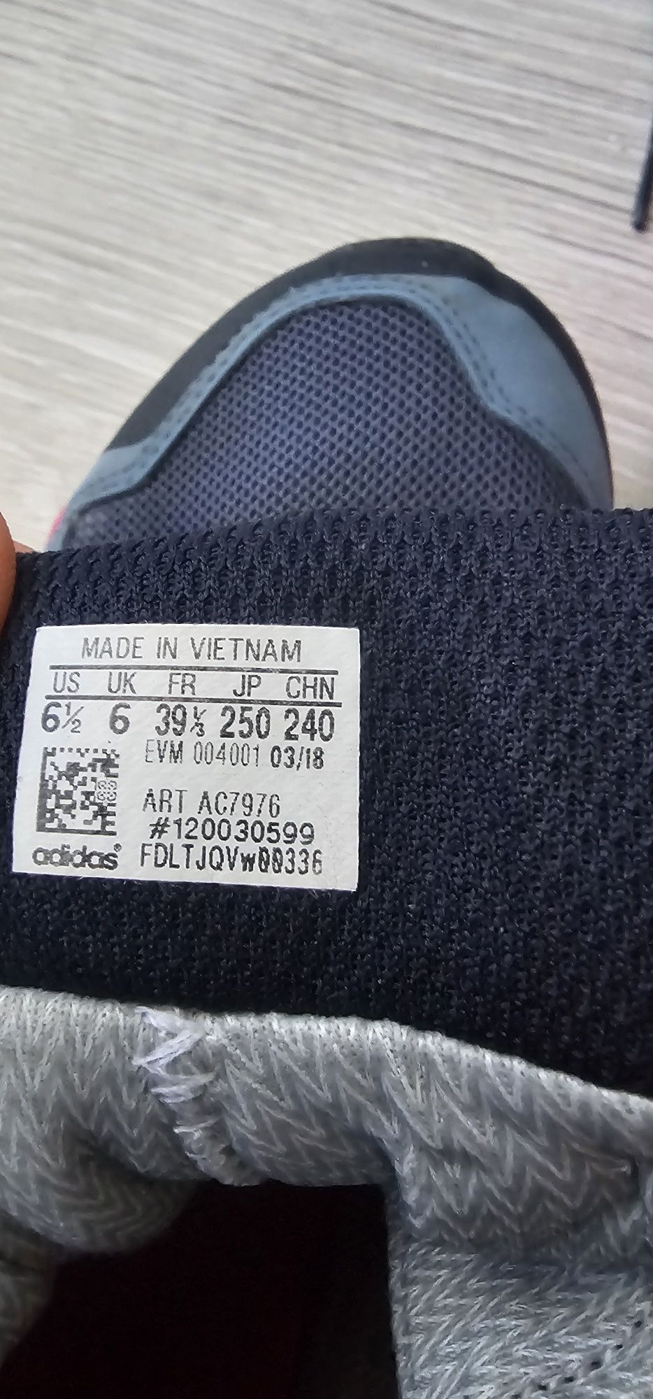 Маратонки Adidas, Under armor, Nike, PUMA
