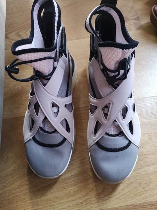 Дамски маратонки Nike Air Jordan Latitude 720 NBY