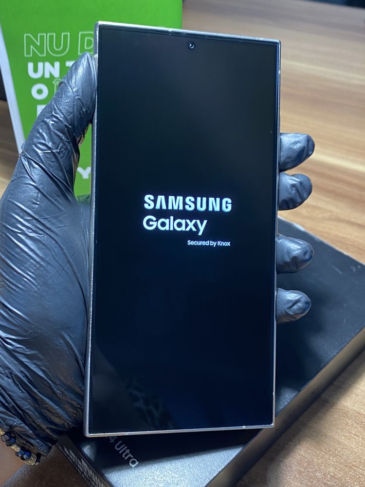 Samsung Galaxy S24 Ultra Duos / Garanție 24 luni / 256 Gb / Foarte bun