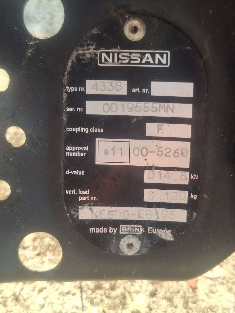 Nissan Navara D40 Стационарен Теглич Brink 2005-2015 Година Нисан