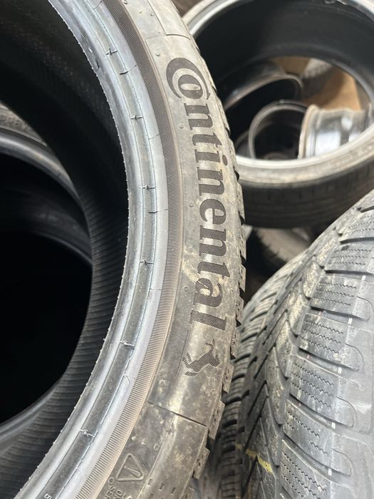 Хубави зимни гуми 275.35.20 Континентак