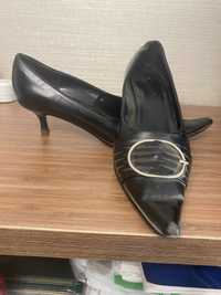 Туфли женские кованные чёрные размер 38