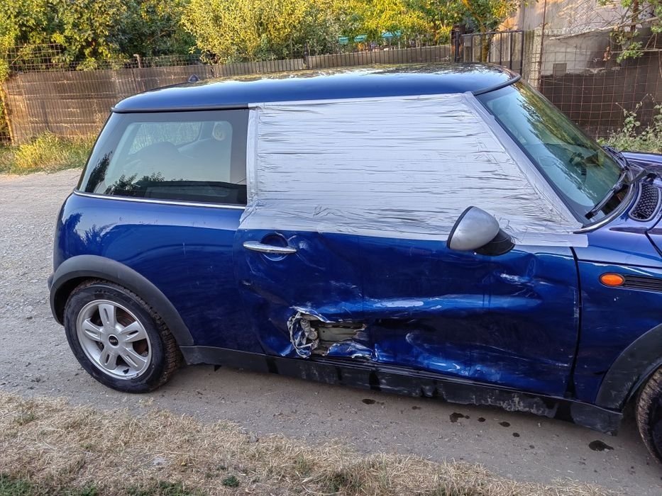 Mini one 2003 Lovit pret 3000 lei
