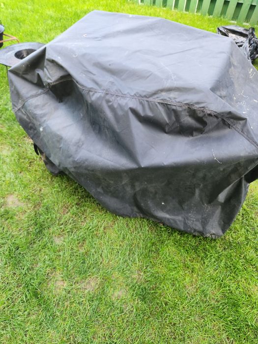 Gratar de fonta FM grill cu multe accesorii