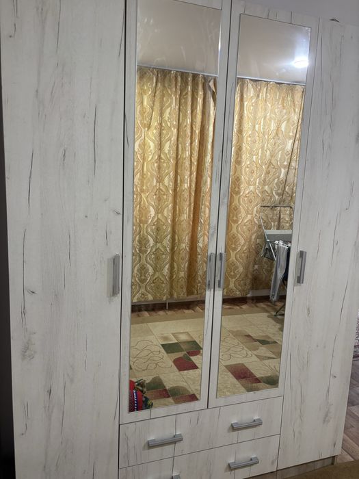 Продам шкаф.