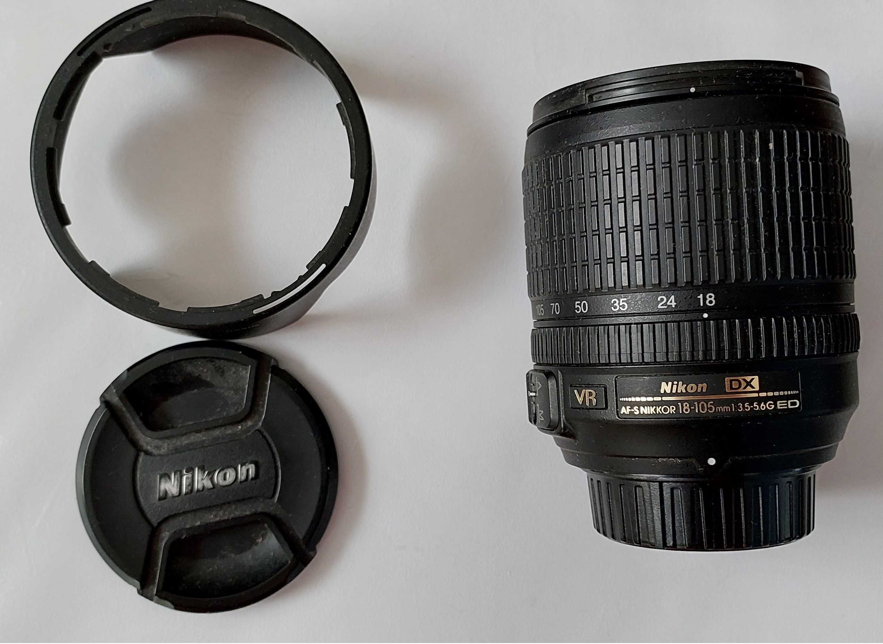 DSLR Nikon D3200 + obiectiv AF-S Nikkor 18-105
