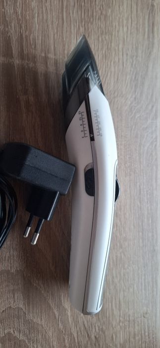 Masina de tuns Rowenta Nomad