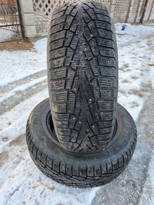 Шины б/у продам,