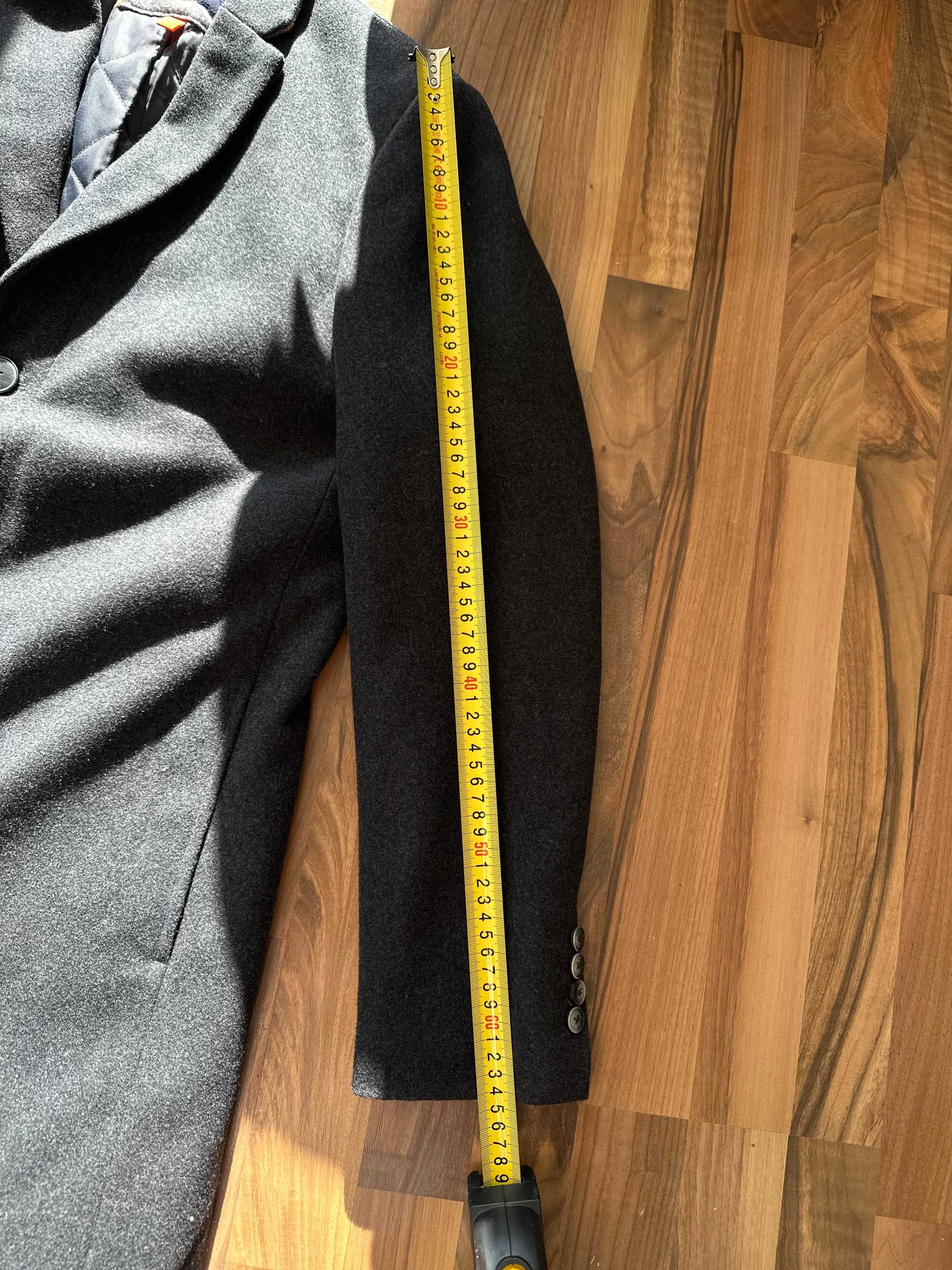 palton lung McNeal, 50% lana, marime M-L, negru, ca nou