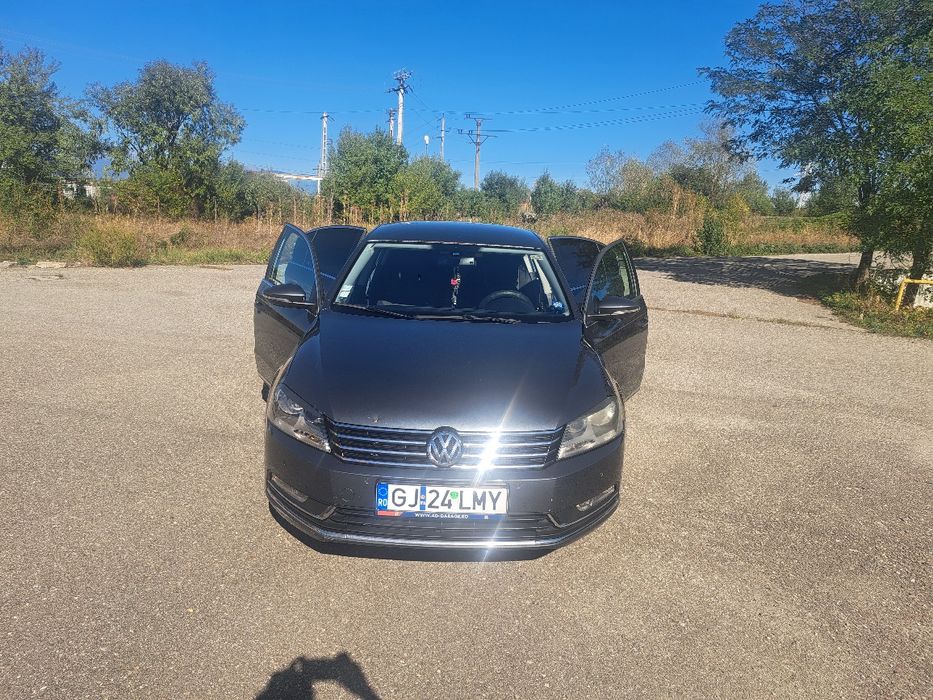 VW PASSAT/ 2011 B7