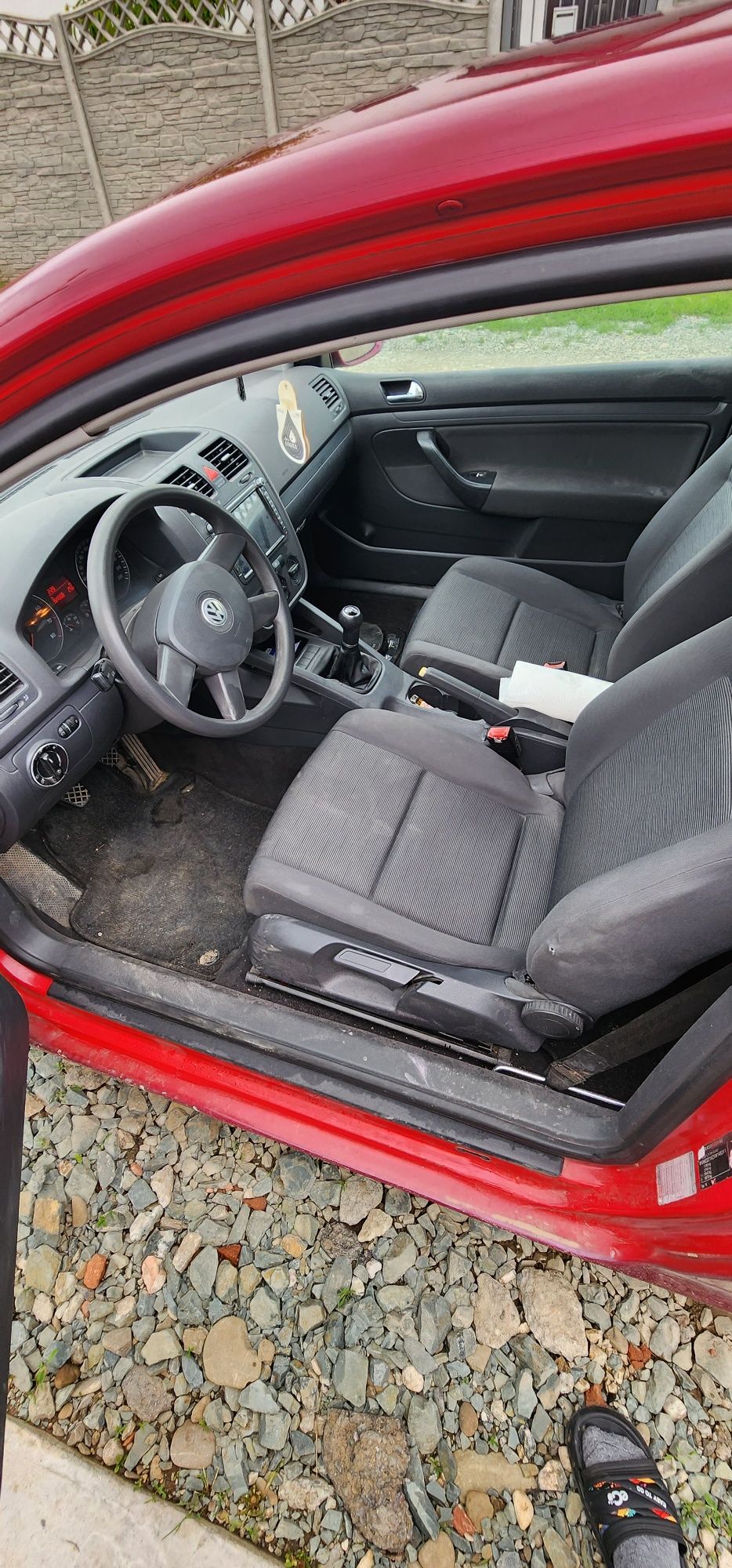 Vand VW golf 5  1.4 mpi  proaspat vopsit