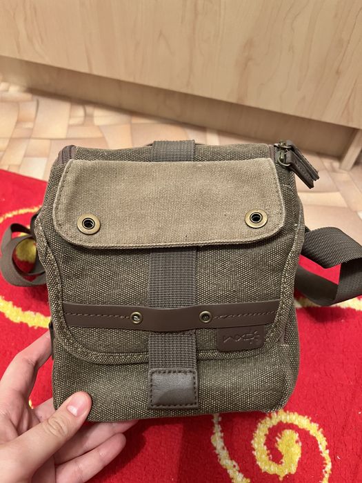 Продам сумку для фотоаппарата - видеокамер
