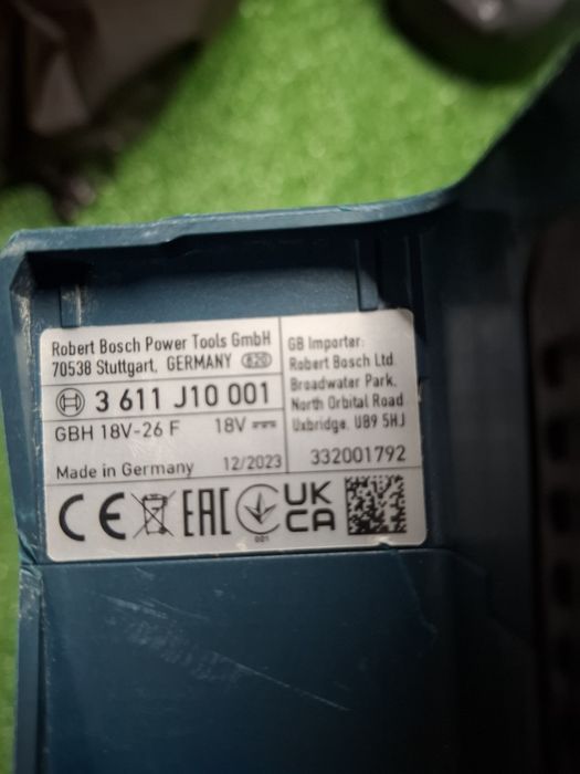 Безчетков перфоратор на Bosch GBH 18V-26 F