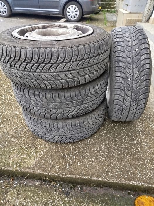 Зимни гуми 14 цола
