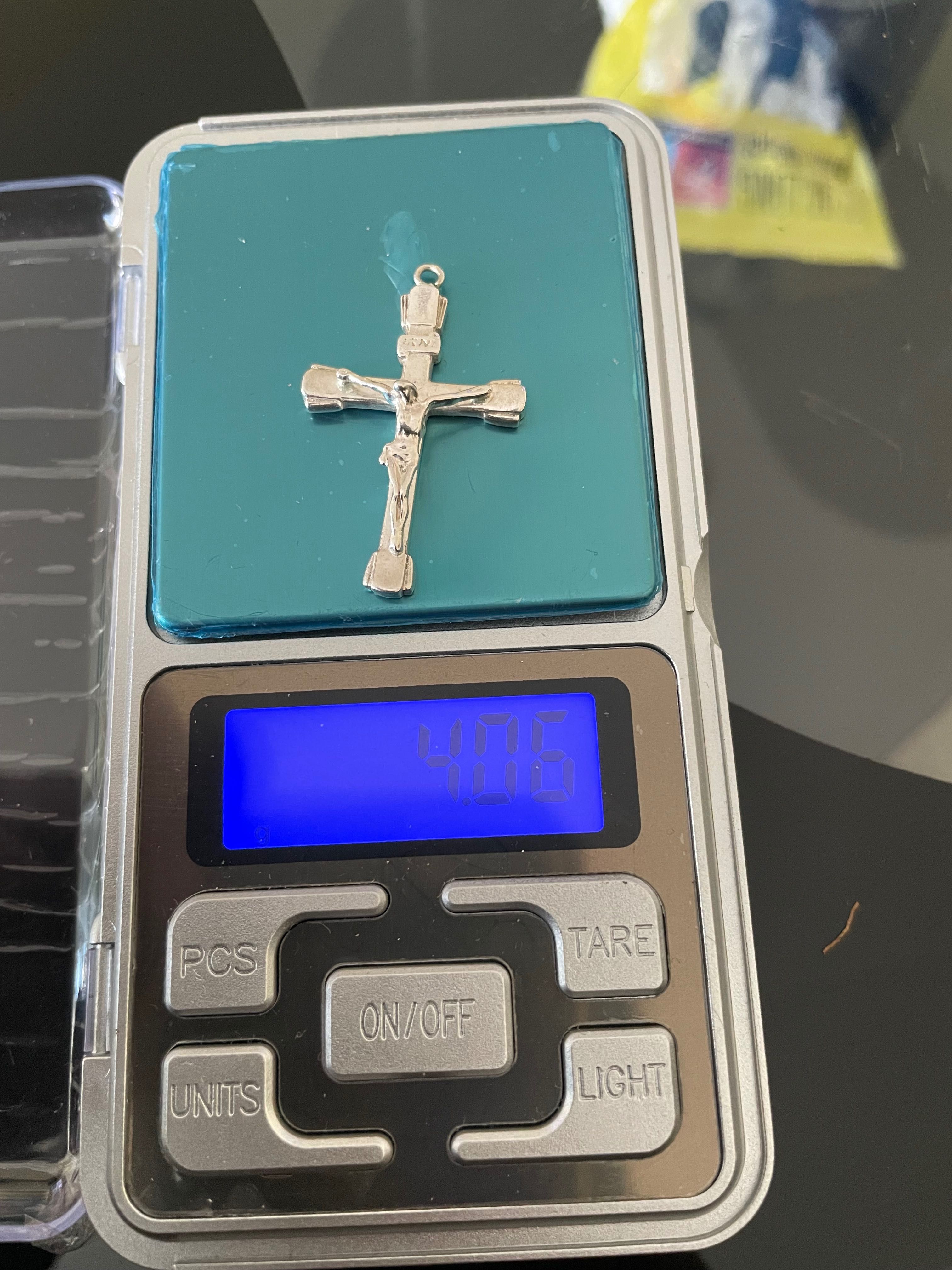 Продавам синджир 925