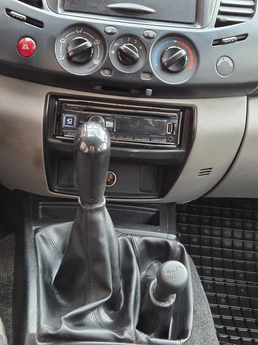 MItsubishi L200 pick up 4X4