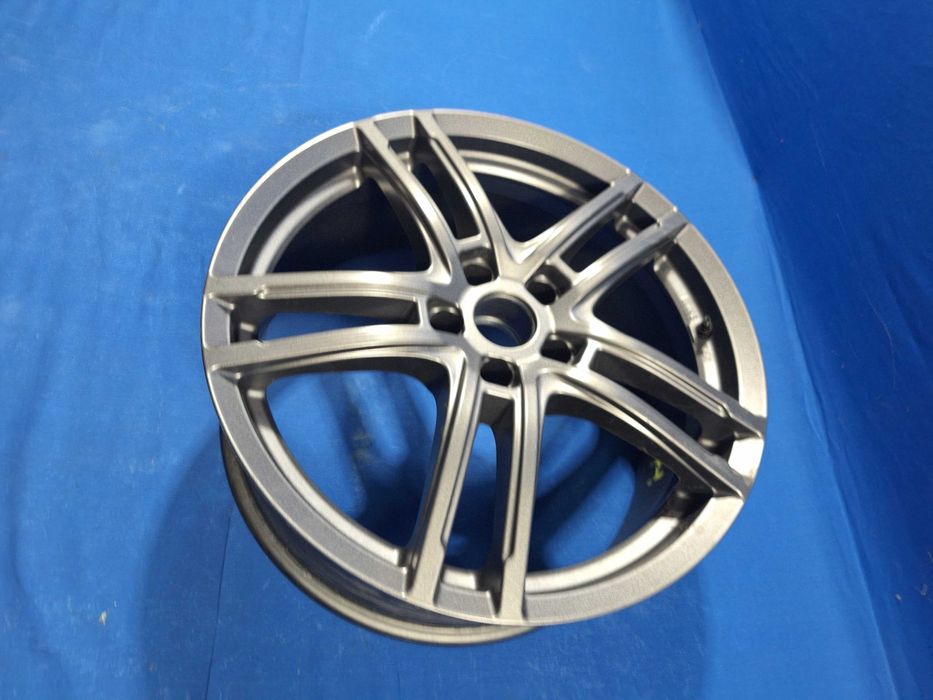1 Janta Aliaj 5x112 19'' 8J ET 35 - DEZENT GRI - la Bucata VW SKODA