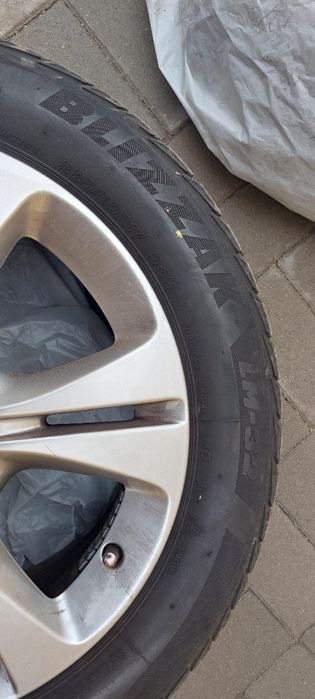 Roti de iarnă cu tot cu jante  BLIZZAK Mercedes C- Klass WD 200