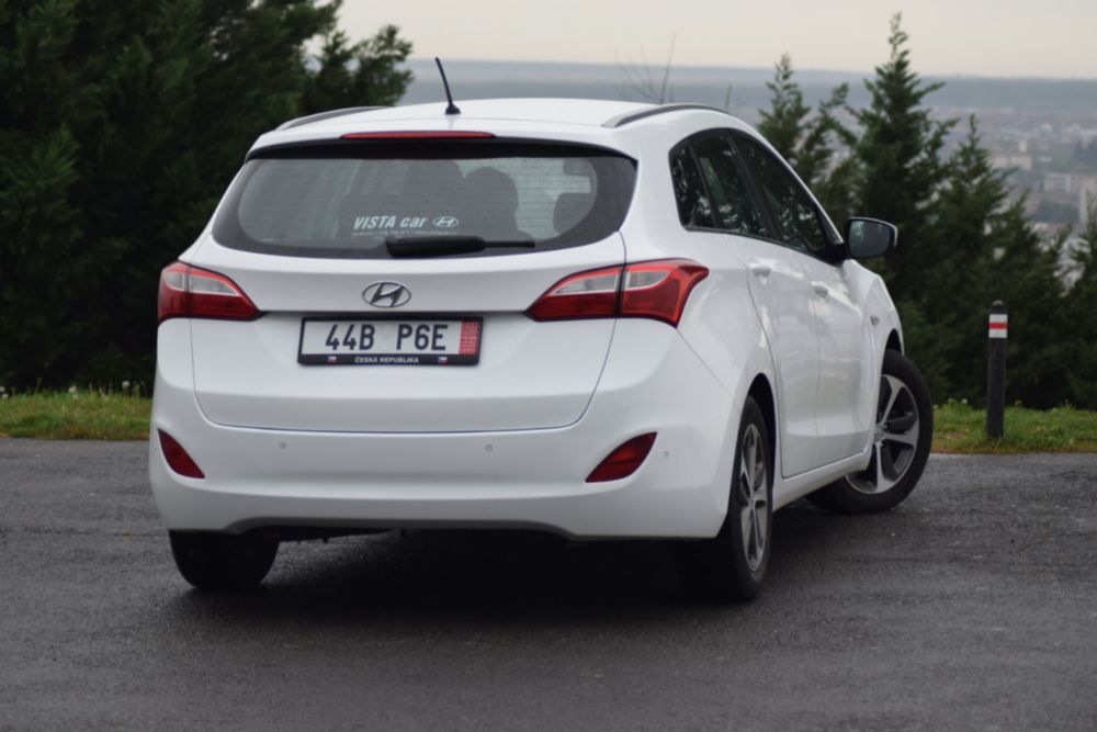 Hyundai i30 1,6 crdi 2015