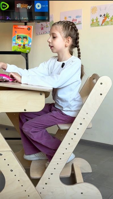 Растущий стол-парта и стул из эко-фанеры: