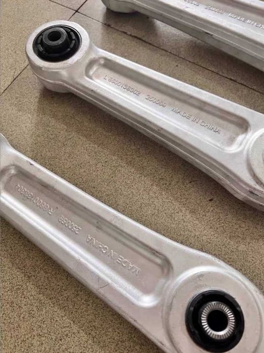 Запчасти по ходовой на Zeekr 001