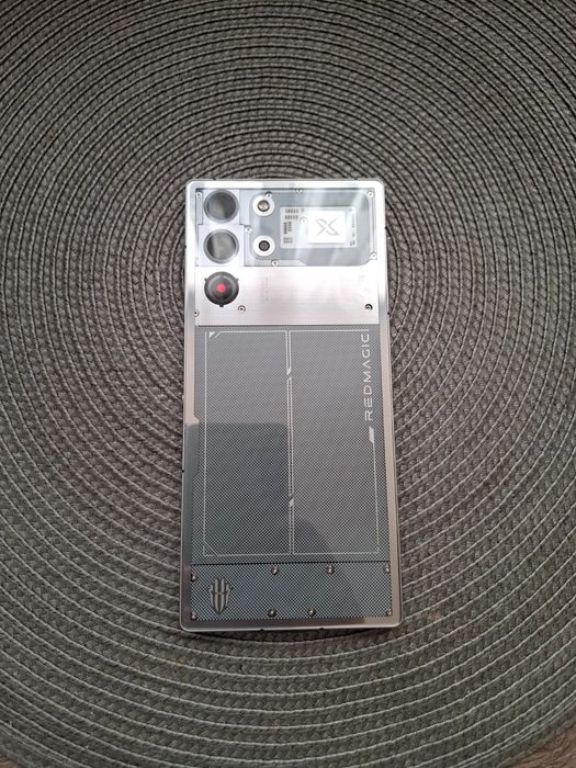 Vand sau Schimb Zte Redmagic 10 Pro 512gb/16 gb ram