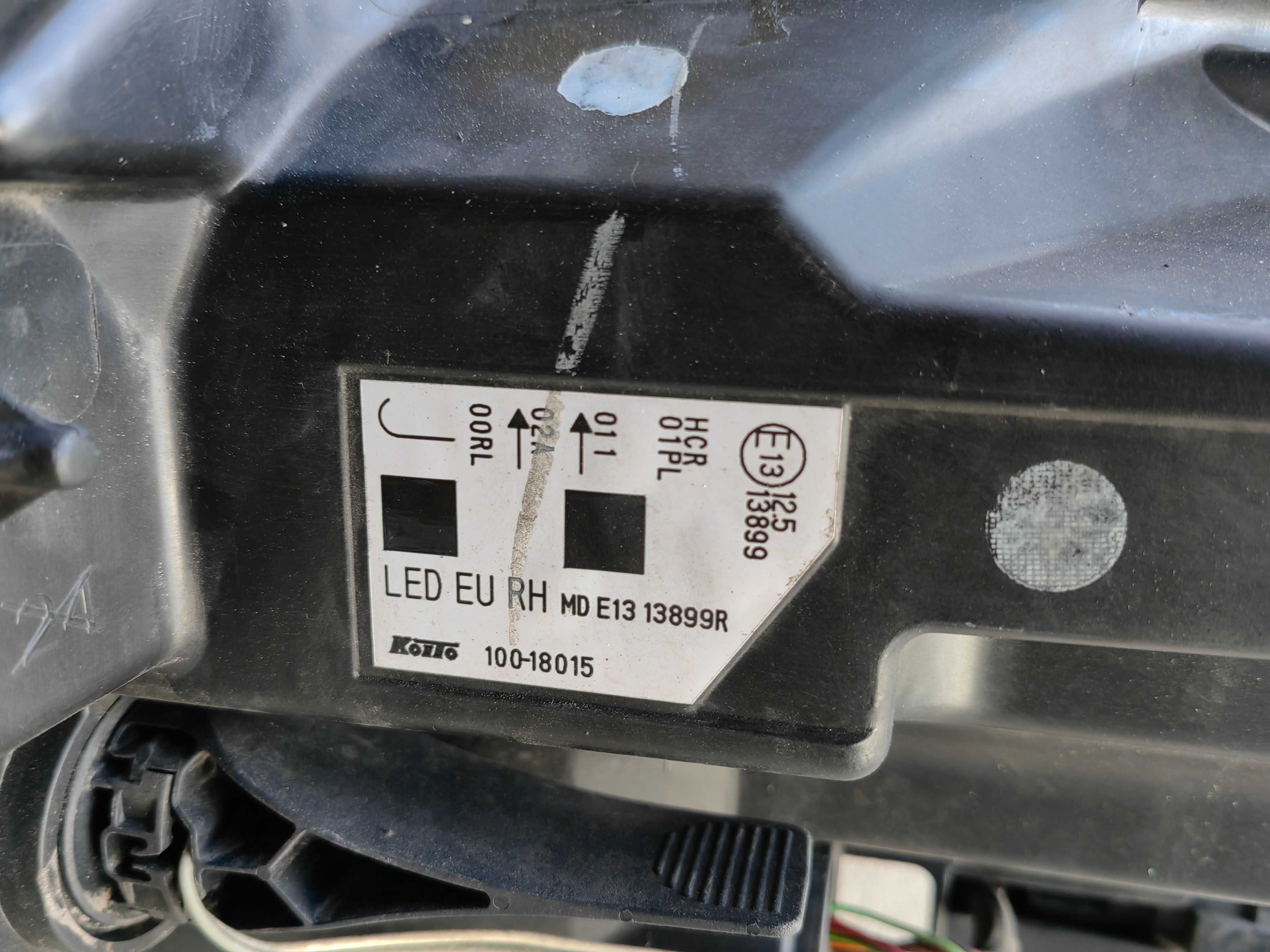 Фар Nissan Qashqai FULL LED десен / Фар Нисан Кашкай Оригинален