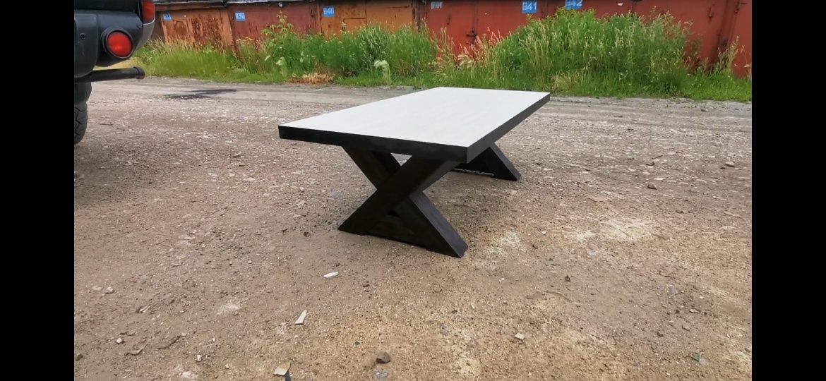 Столы журнальные из дерева