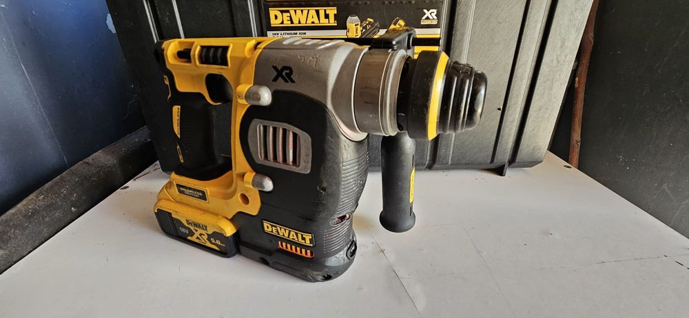 Rotopercutor Dewalt Dch 273