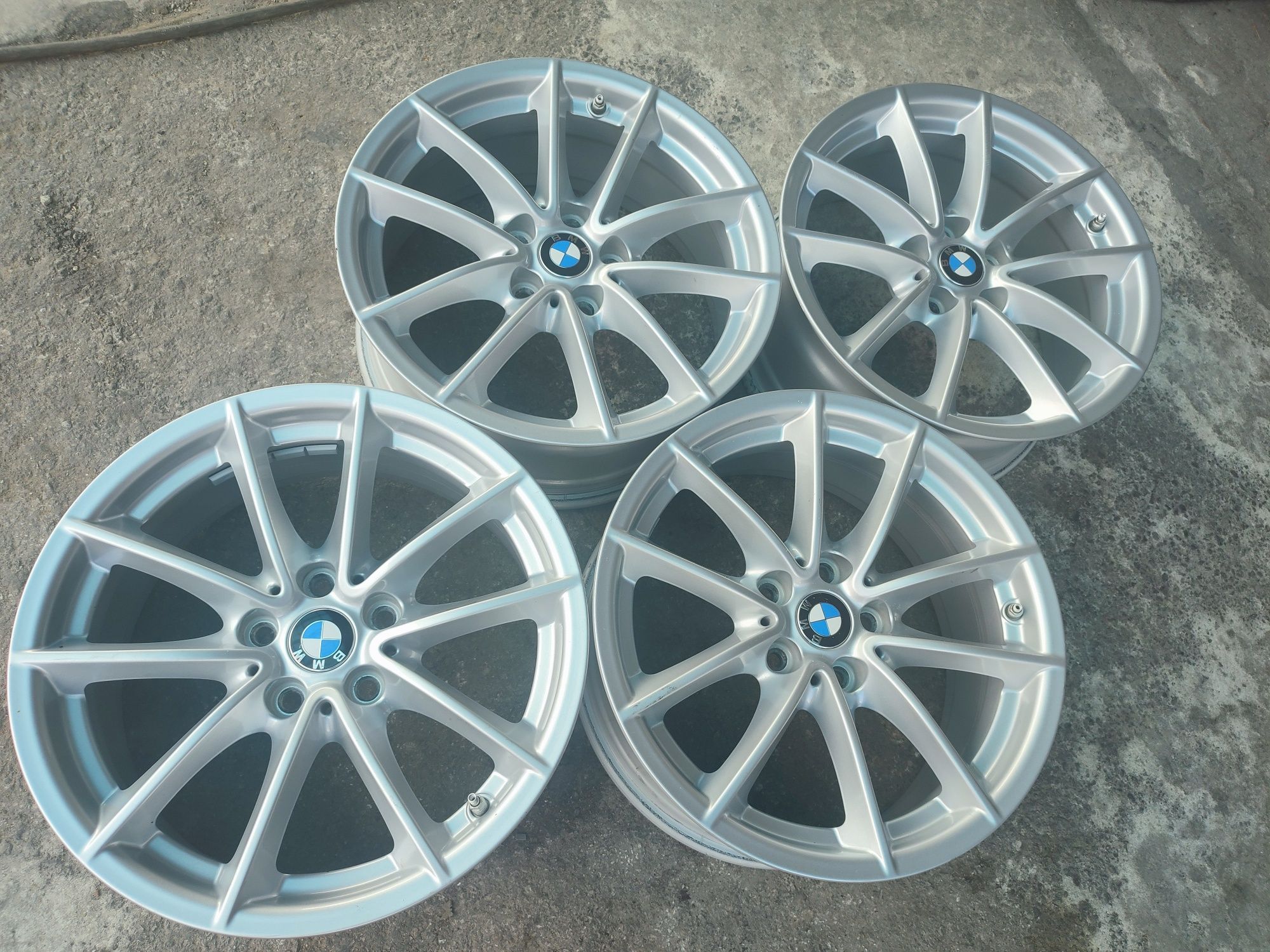 17" оригинални ал. джанти с датчици за Bmw G30,G11,G20...