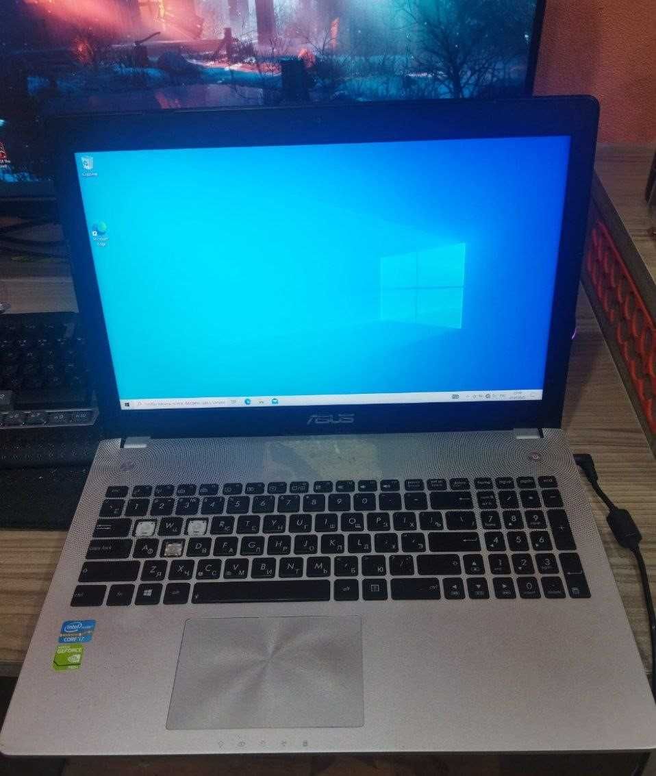 Продается ноутбук ASUS