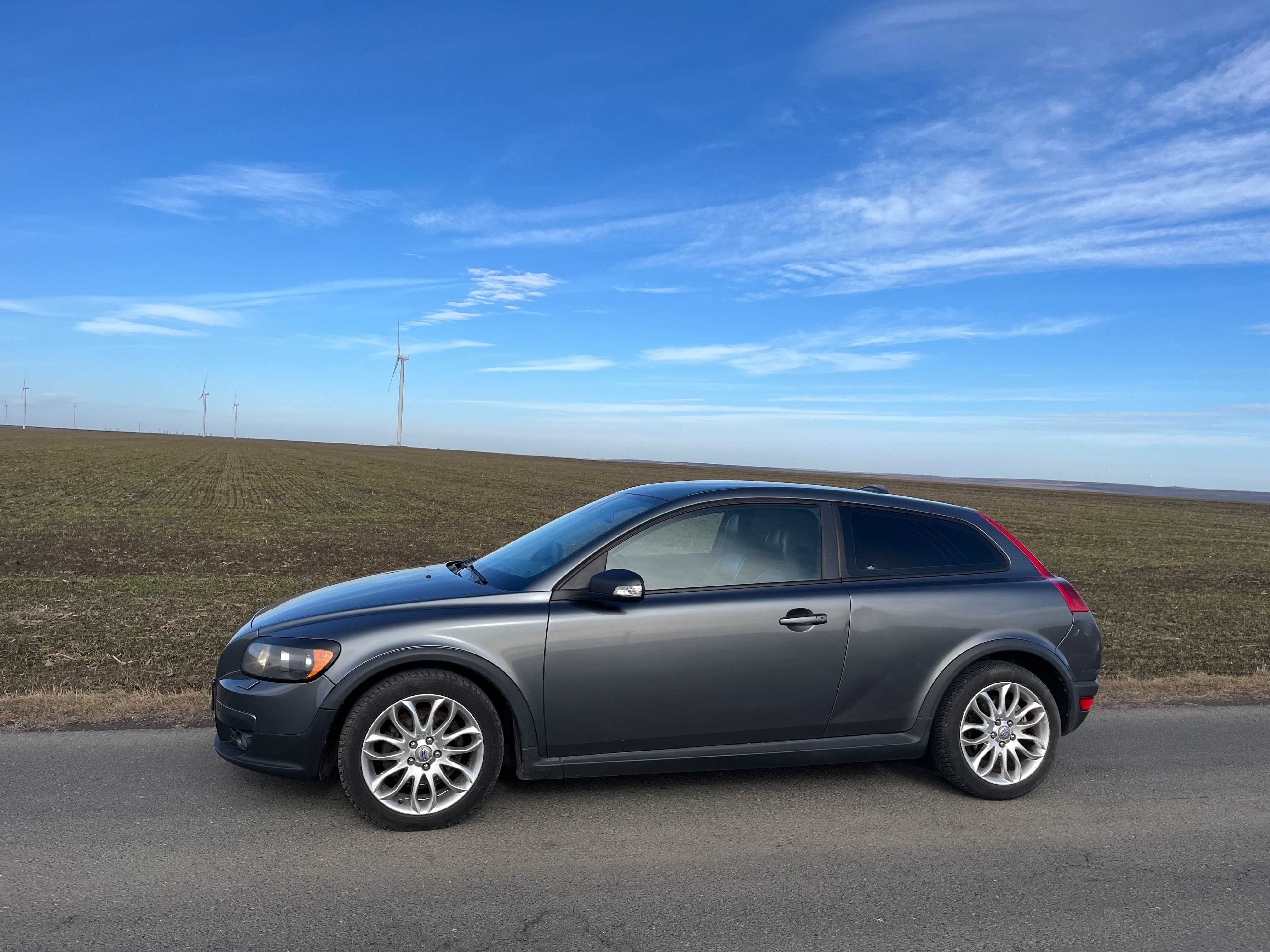 Vând Volvo C30 1.6 D piele