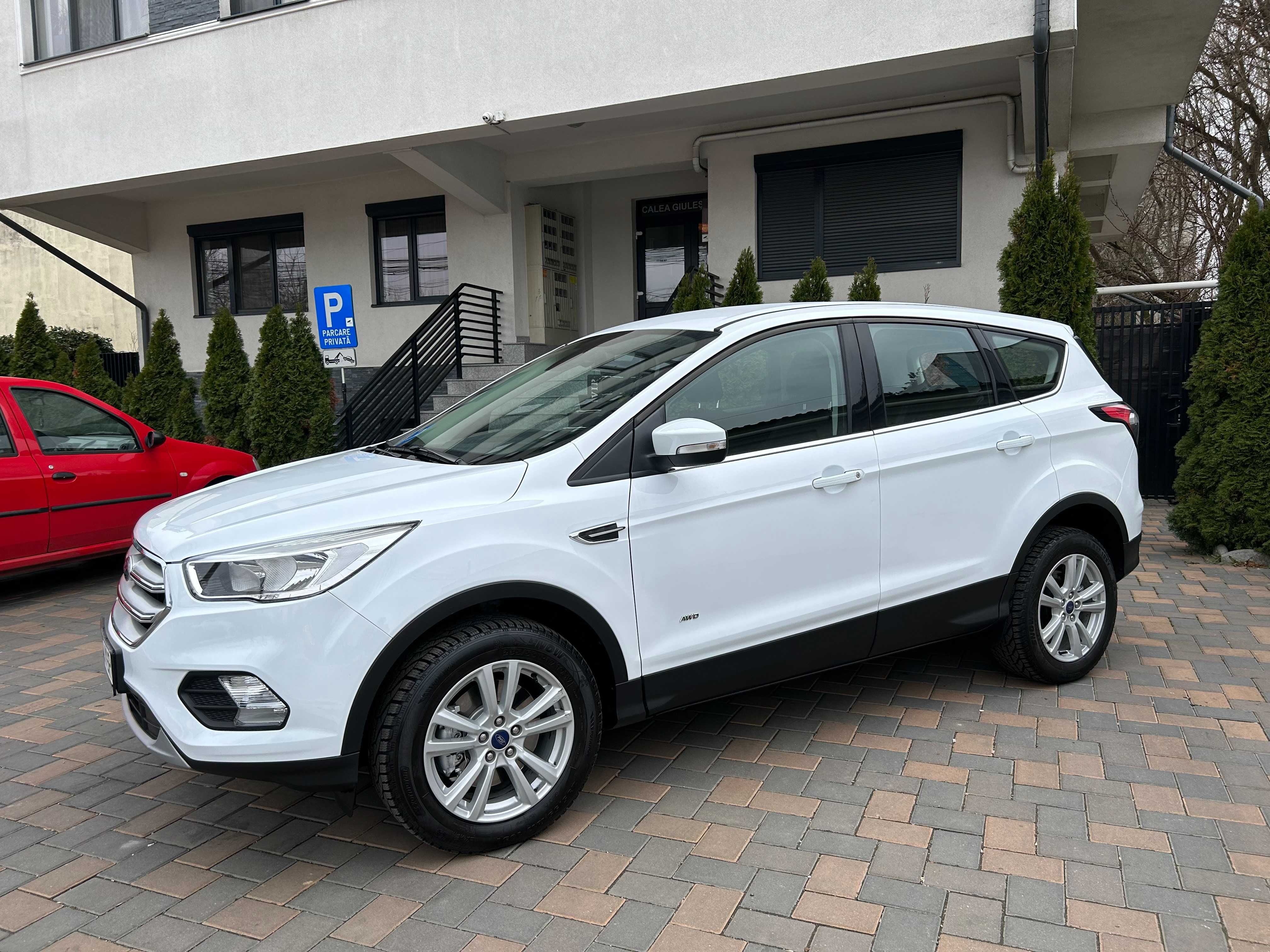 Proprietar vand Ford KUGA 2019, 4x4 AWD, AUTOMATA 44.000km, 182cp