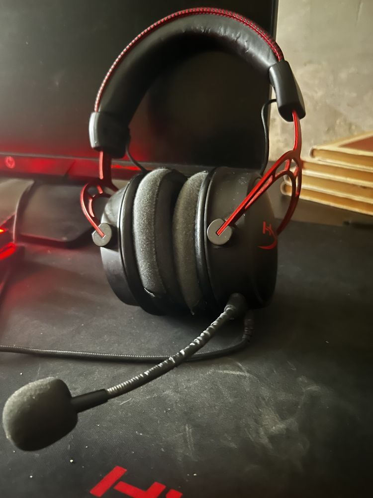 Наушиники HyperX Cloud Alpha